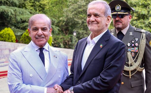 Iran’s New President Heads to Pakistan for First Diplomatic Visit